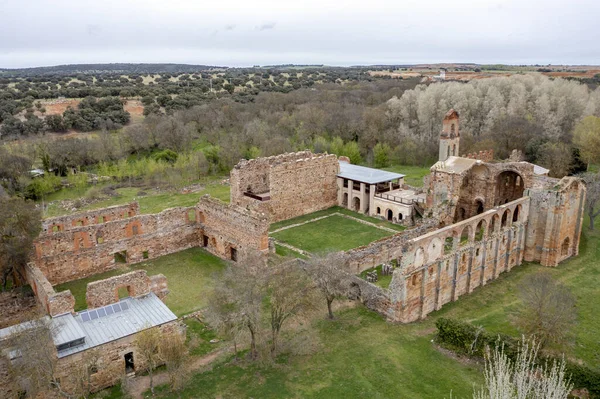 Santa Maria de Moreruela, Zamora İspanya Cistercian Manastırı kalıntıları