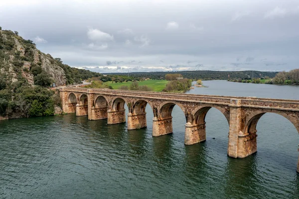 Puente Quintos Puente Vial Inaugurado 1920 Sobre Río Esla Localidad — Foto de Stock