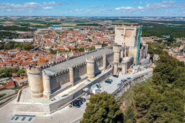 城堡座落于西班牙佩内塞尔的Ribera Del Duero酒区Valladolid — 图库照片