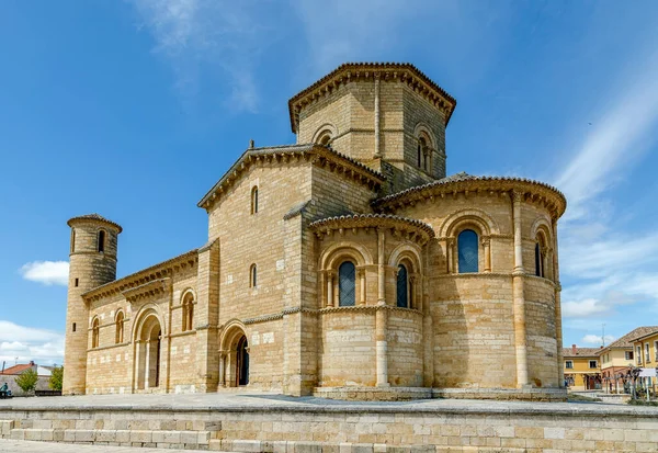 圣马丁教堂 罗马式的风格 在弗罗米斯塔 帕伦西亚 卡斯蒂利亚莱昂 西班牙 — 图库照片