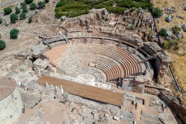 İspanya 'nın otonom bölgelerinden Extremadura' nın Badajoz eyaletinde yer alan Medellin kentinin havadan görünüşü. İspanya