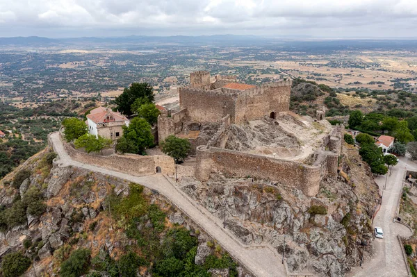 Castillo Montanchez Prowincja Caceres Extremadura Hiszpania Obok Niej Jest Sanktuarium — Zdjęcie stockowe