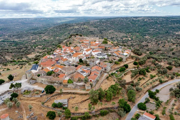 葡萄牙历史名村Castelo Mendo的空中景观 从北方看 — 图库照片