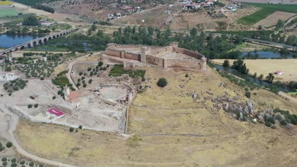 Αεροφωτογραφία Του Μεντεγίν Ισπανικού Δήμου Στην Επαρχία Badajoz Στην Αυτόνομη — Αρχείο Βίντεο