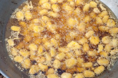 Kızarmış nefesi tavada pişirme