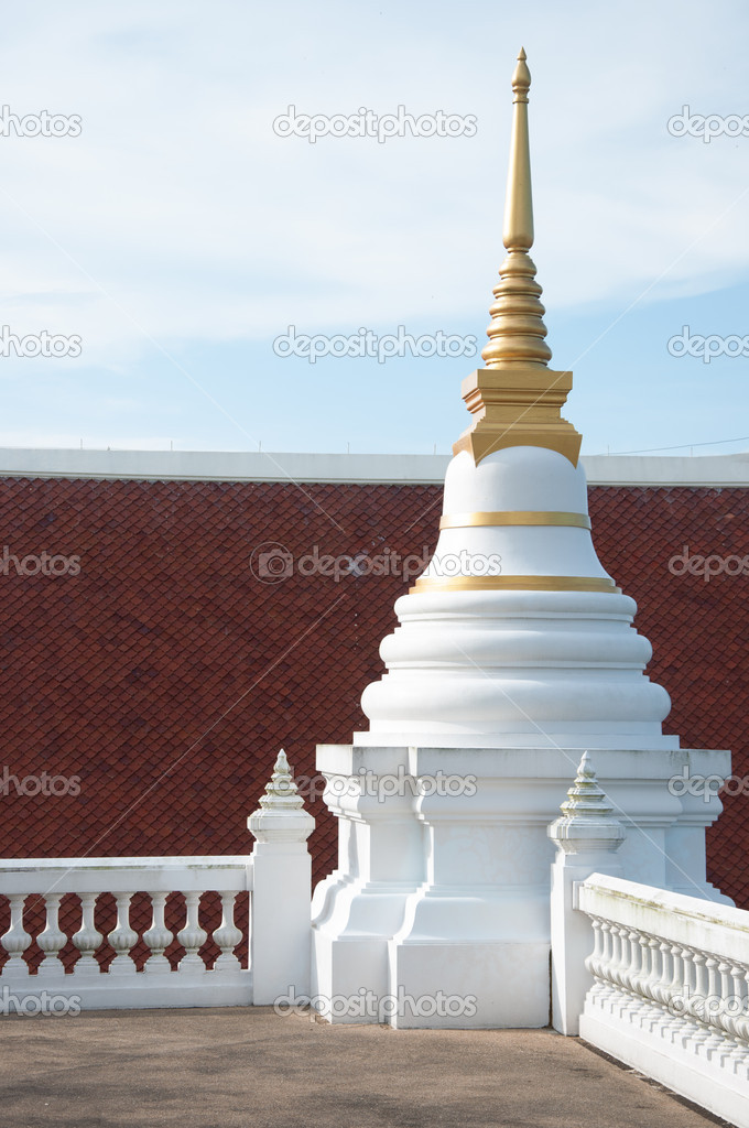 huakuan temple chedi in yala, thailand