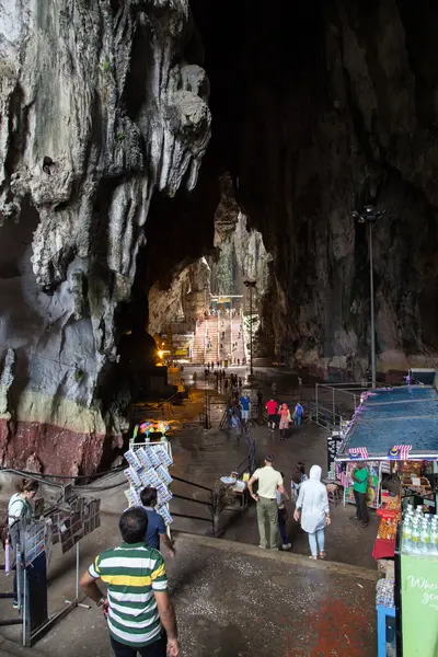 Inne i Batu grottor, Malaysia — Stockfoto