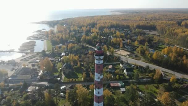 Osinovetsky Deniz Feneri Nin Hava Görüntüsü Ladoga Gölü Köyündeki Deniz — Stok video