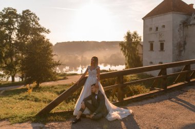 Mutlu düğün, gelin ve damat birlikte