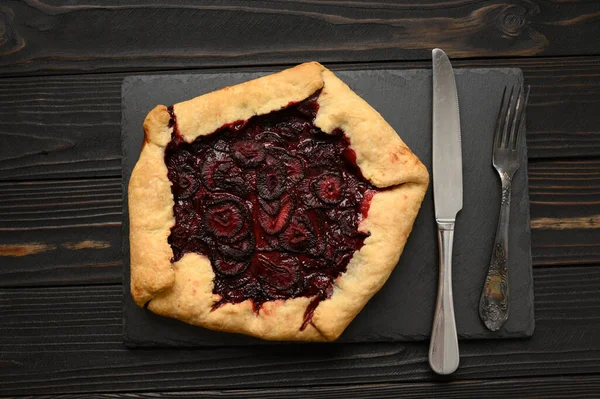 Galette Fresa Sobre Fondo Madera Oscura Hecho Casa — Foto de Stock