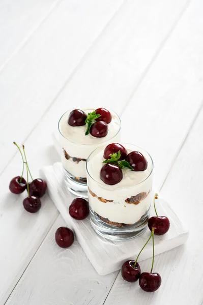 Dessert Cheese Fresh Cherries Granola Glass White Wooden Background — ストック写真
