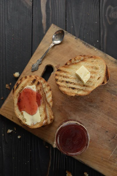 Toast Bread Homemade Strawberry Jam Rustic Table Butter Breakfast Brunch — Stockfoto