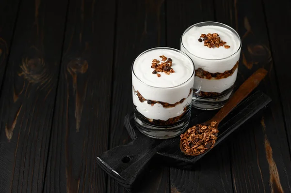 Layered Dessert Granola Wooden Dark Wooden Background — Fotografia de Stock