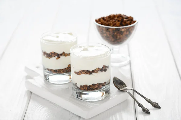 Dessert Mascarpone Cheese Granola White Wooden Background — Stockfoto