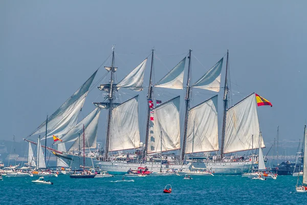 Loď juan Sebastián elcano de — Stock fotografie