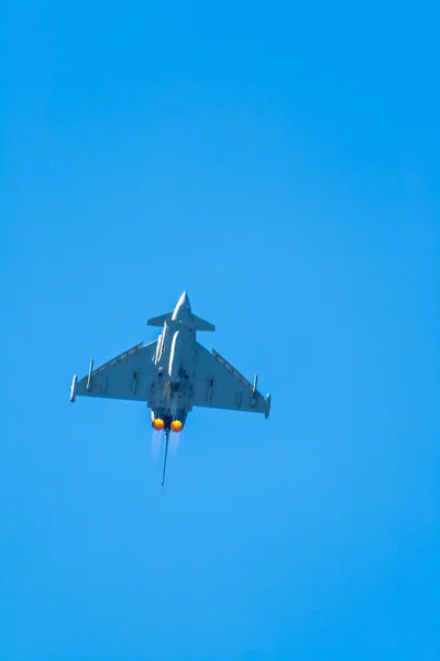 Avião eurofighter tufão c-16 — Fotografia de Stock