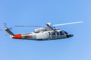 helikopter sikorsky s-76c