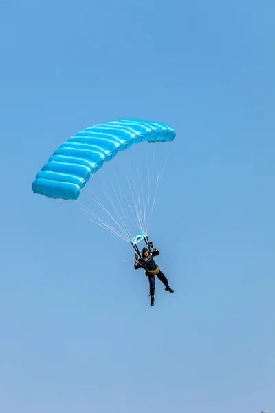 Parachutist of the PAPEA — Stock Photo, Image