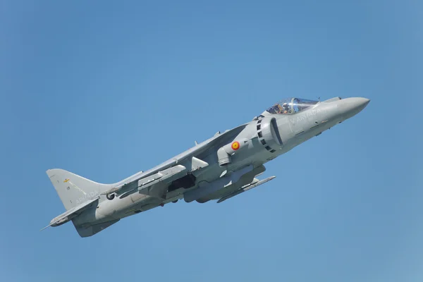 加上 av-8b 鹞 — 图库照片