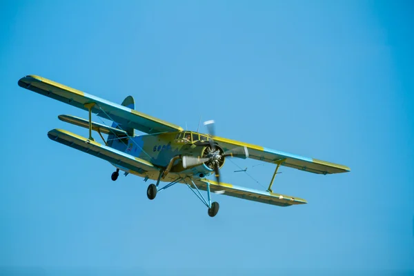 2、航空機アントノフ — ストック写真