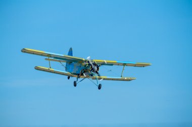 uçağı antonov an-2