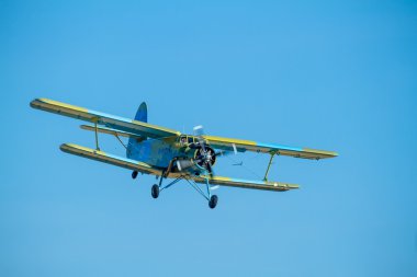 uçağı antonov an-2