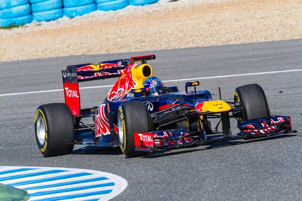 Team rode stier f1, sebastian vettel, 2012 — Stockfoto