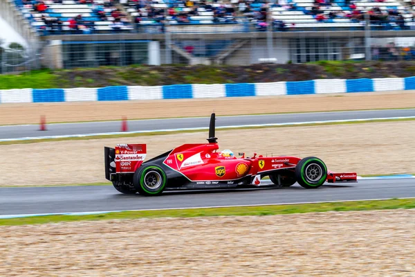 팀 scuderia ferrari f1, 페르난도 알론소, 2014 — 스톡 사진