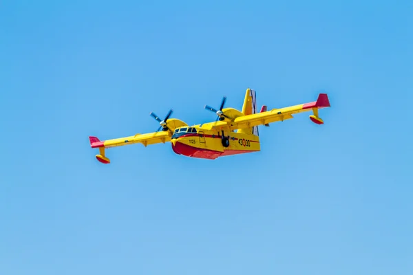 Wasserflugzeug canadair cl-215 — Stockfoto
