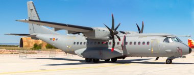 uçak casa c-295