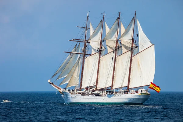 Fartyget juan sebastian de elcano — Stockfoto