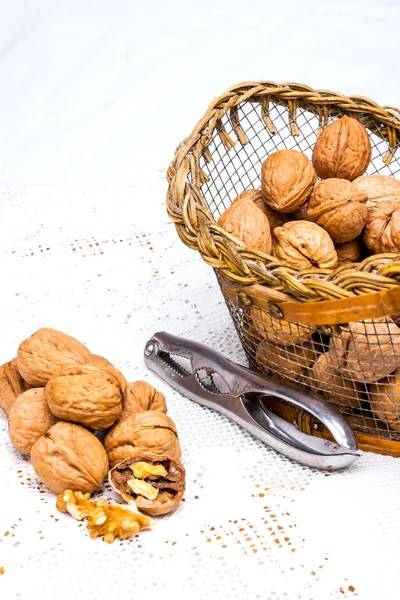 Walnuts and  nutcraker — Stock Photo, Image