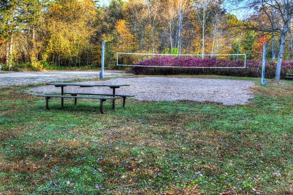 Imagem de alta gama dinâmica de um parque de campismo . — Fotografia de Stock