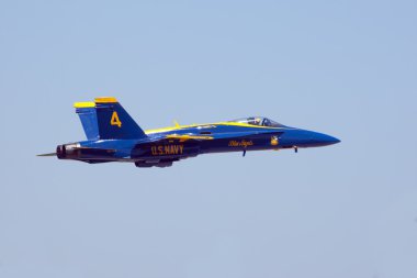 göster bize f-18 havada lacivert melekler Mankato, mn-Haziran 9