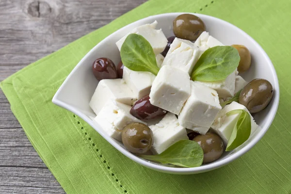 Cubos de queijo feta — Fotografia de Stock