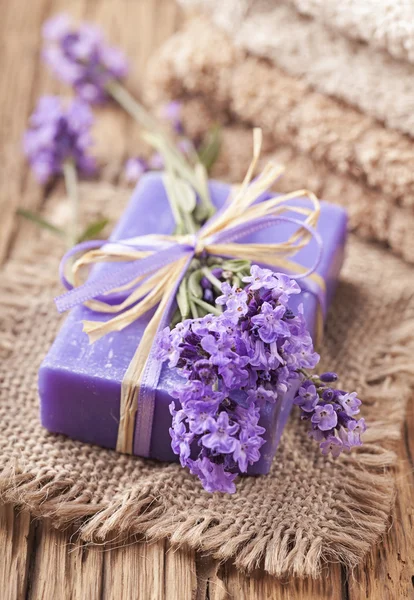 Lavendel spabehandling — Stockfoto