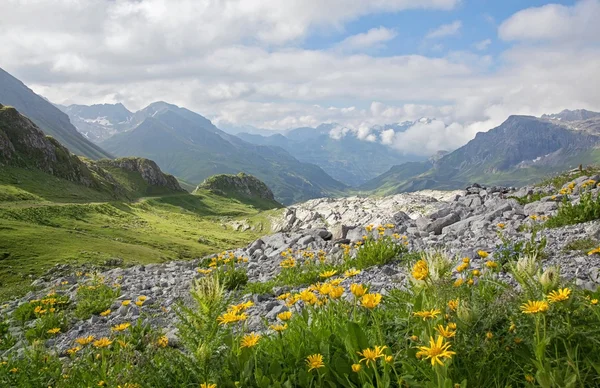 Краєвид на гори — стокове фото