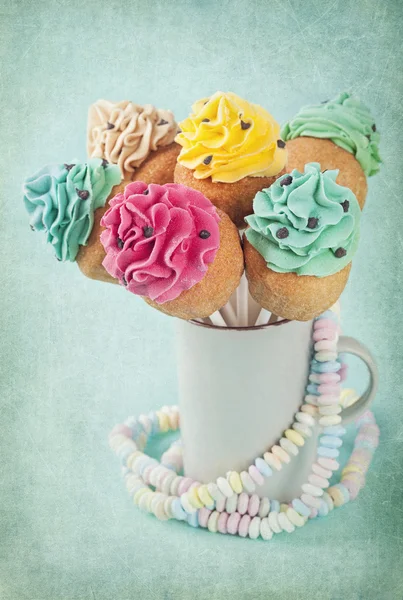 Bunte Cupcake Pops — Stockfoto