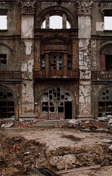 Guerra Rússia Contra Ucrânia Ruínas Edifício Destruído — Fotografia de Stock