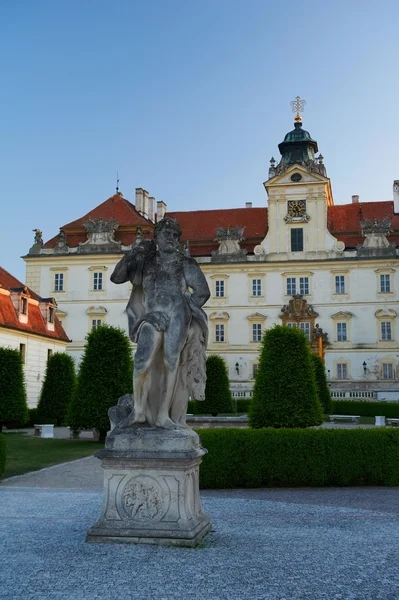 Garden of the Valtice castle — Stock Photo, Image