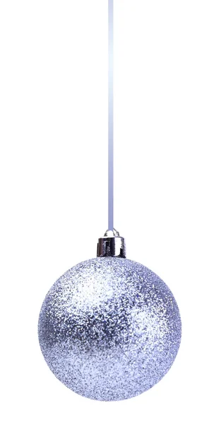 Bola de Natal de prata isolado no branco — Fotografia de Stock