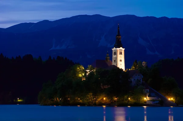 Iglesia de Bled por cerca —  Fotos de Stock