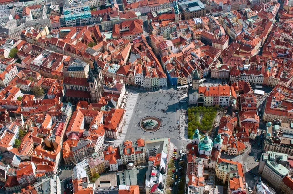 Vista aérea de la plaza Staromestska Fotos de stock