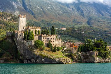 Ortaçağ scaligero kalede, malcesine, İtalya