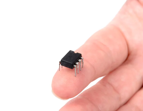 Miniatuur elektronische circuitbord op handground — Stockfoto