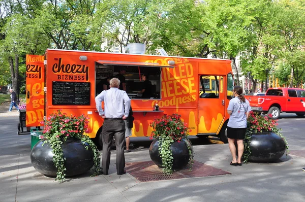 Cheezy bizness voedsel vrachtwagen — Stockfoto