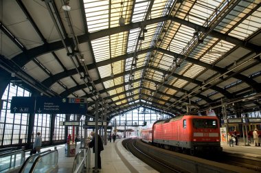 Berlin tren istasyonu