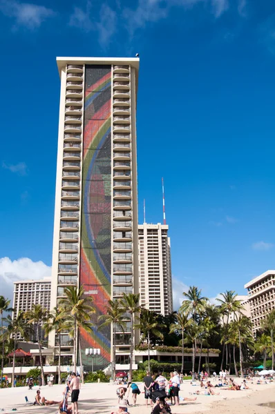 Hawaiianisches Hilton Village, Regenbogenturm — Stockfoto