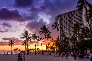 hilton hawaiian village, Waikiki beach