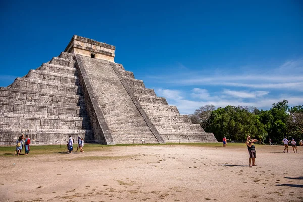 멕시코 피스톤 2022 Chichen Itza 수있는 카스티요 피라미드 — 스톡 사진